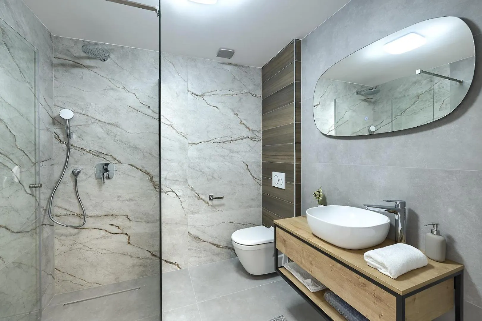 Villa Meri With Private Pool And Sea View Pula Croatia