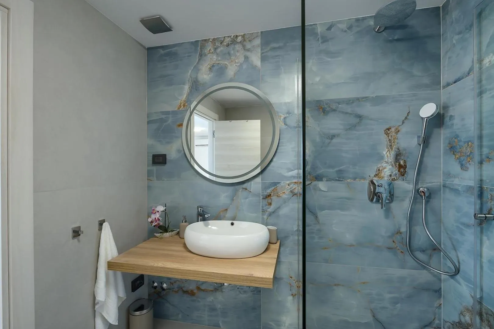 Villa Meri With Private Pool And Sea View Pula Croatia