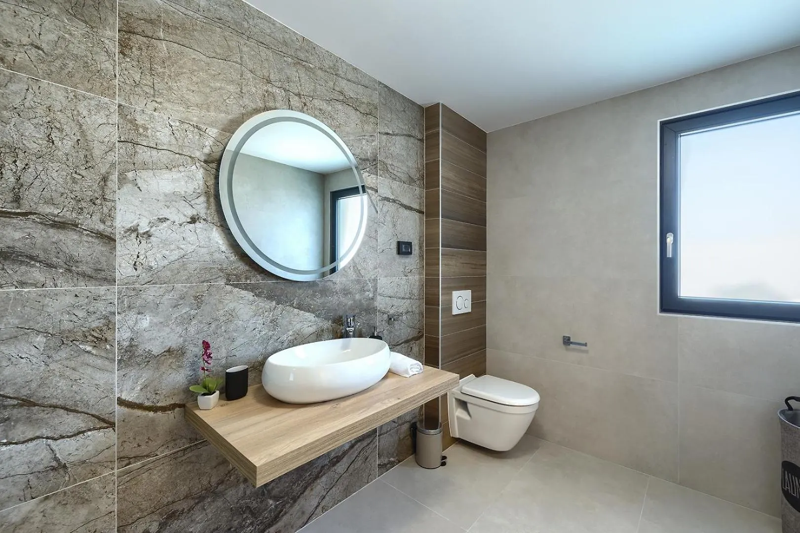 Villa Meri With Private Pool And Sea View Pula